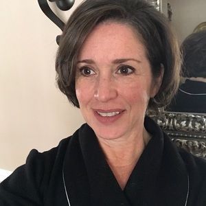 Meet your Posher, Julia